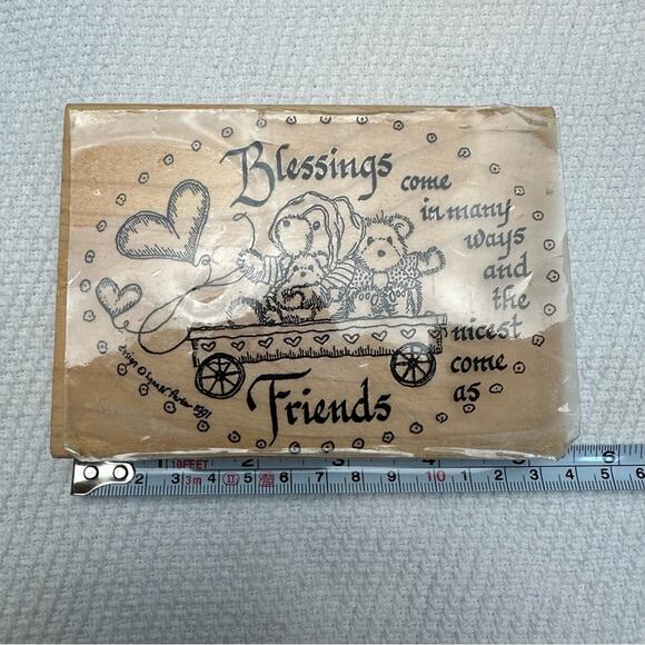 Hampton Art Rubber Stamp Mounted Wooden blessings come as friends - Picture 2 of 5